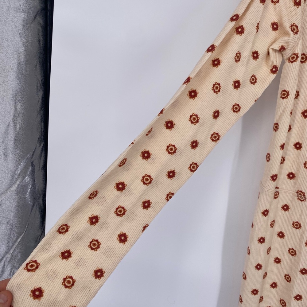 Free People NWT Tan & Orange Ribbed Pajamas Onesie Loungewear Long Sleeve - Picture 4 of 5
